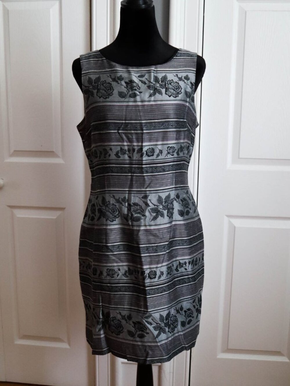Vtg John Roberts Floral Rose Jacquard Sheath Mini Dress Sz 10 90s Whimsigoth